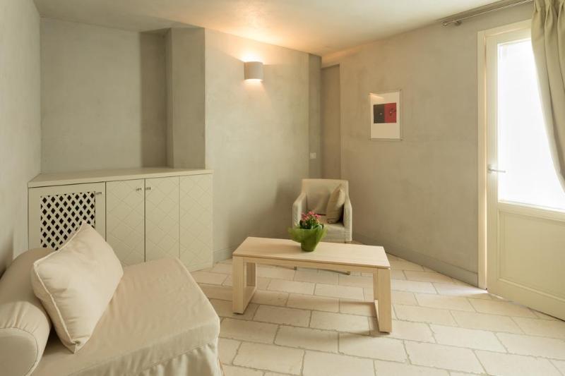 Il Cortiletto Hotel Maison Tresnuraghes Exterior photo
