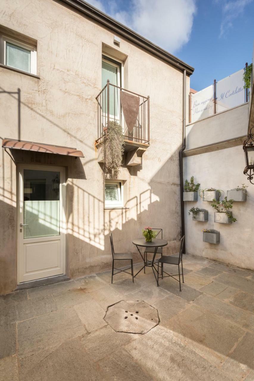 Il Cortiletto Hotel Maison Tresnuraghes Exterior photo